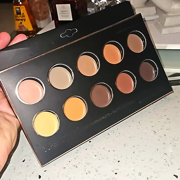 COLOR STORY SUPER SCULT 10 CREAM CONTOUR PALETTE - Picture 1 of 6